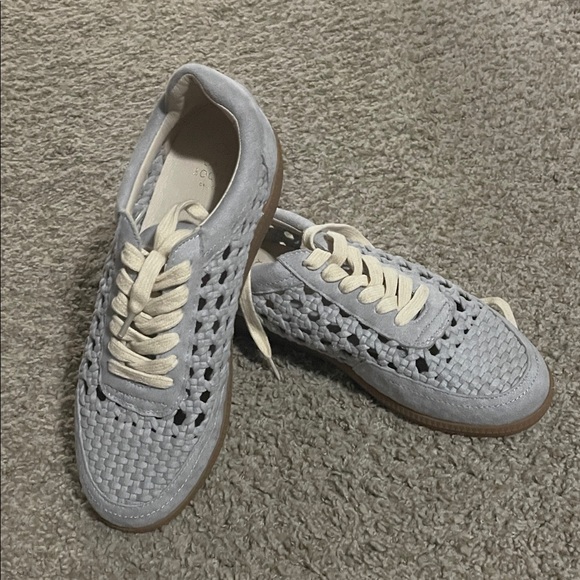Oasis Society Shoes - Oasis Society Woven Women's Sneakers